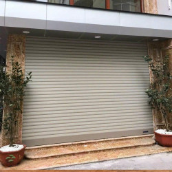 Cửa Cuốn Siêu Êm E51 dày 1.0 - 1.15mm